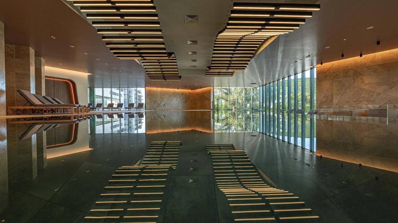Hvd Reina Del Mar - Premium Spa Service & Free Parking Obzor Exterior foto